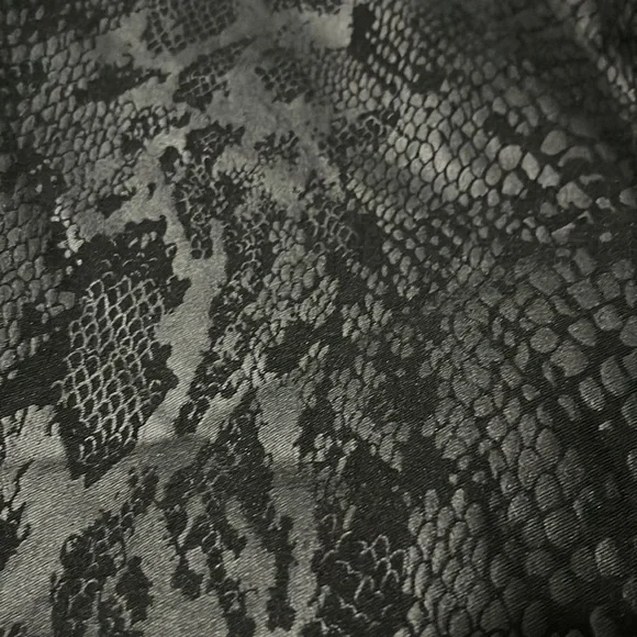 Krazy Larrry Python Pull On Pants Size 14 - Picture 7 of 13